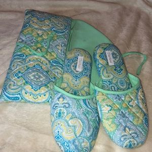 Dearfoamers  Slippers